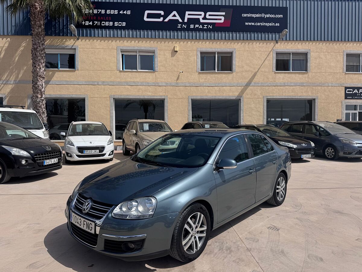 VOLKSWAGEN JETTA ADVANCE 1.9 TDI AUTO SPANISH LHD IN SPAIN ONLY 49000 MILES 2007
